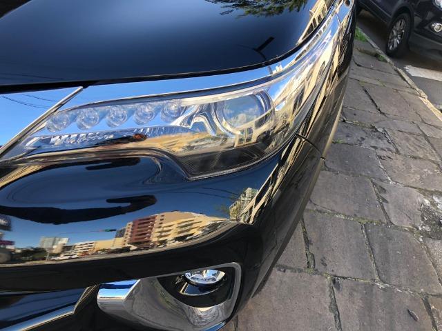 Toyota Hilux 2.8 Sw4 Srx 7 Lugares 2017 - Foto 7