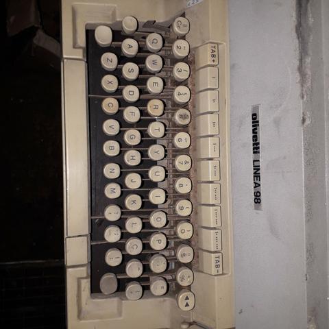 Máquina de escrever olivetti - Foto 5