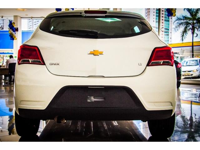 CHEVROLET ONIX 1.0 MPFI LT 8V FLEX 4P 2019 - Foto 4