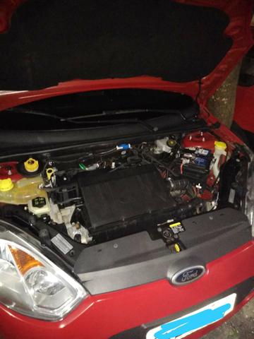 Ford Fiesta 1.6 - 2013 "particular" - Foto 4