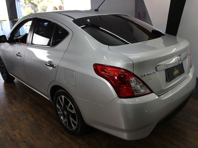 VERSA UNIQUE 1.6 16V Flex 4p Mec. - Foto 10