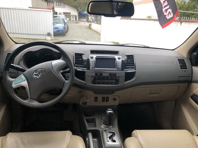 Hilux sw4 diesel automática 4x4 top 2012 - Foto 10