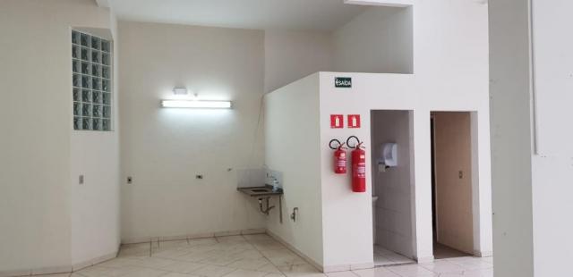 Salão comercial com 360 metros quadrados a 500 metros do metros carrão - Foto 9