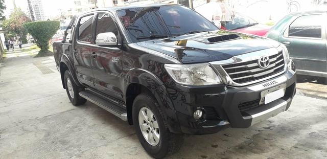 Toyota hilux srv 3.0 11/12 top de linha único dono