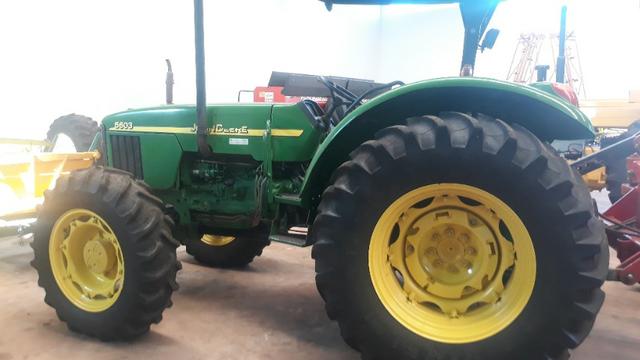 Trator john deere 5603 - Foto 2