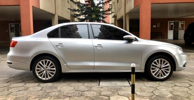 Jetta 2.0 TSI 11/11 - Foto 4