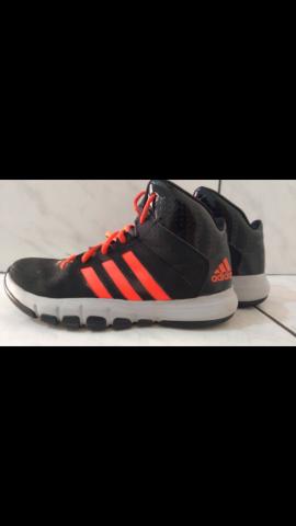 Tênis Adidas número 36 - Foto 2