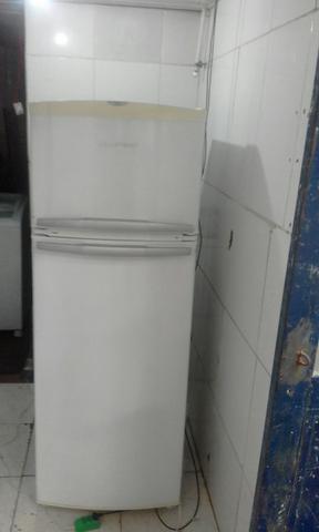 Geladeira braistemp está fuciona no perfeitamente R $750 - Foto 6