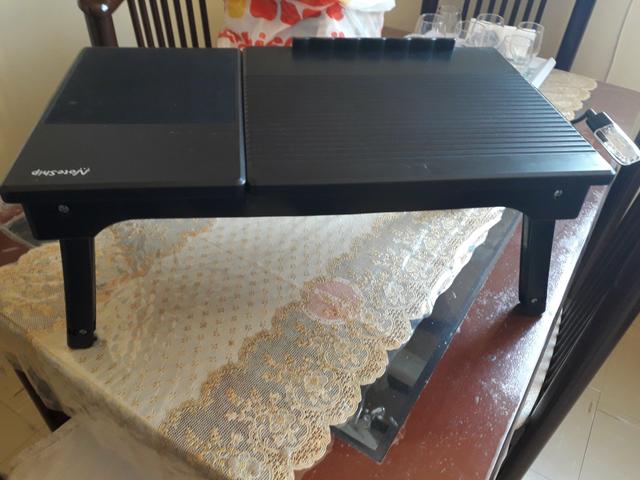 Mesa para notebook - Foto 2