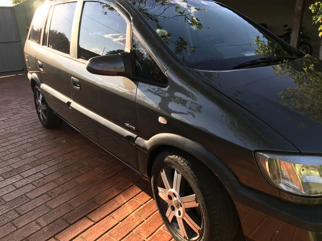 Zafira elite 7 lugares automática 2005/06 - Foto 4