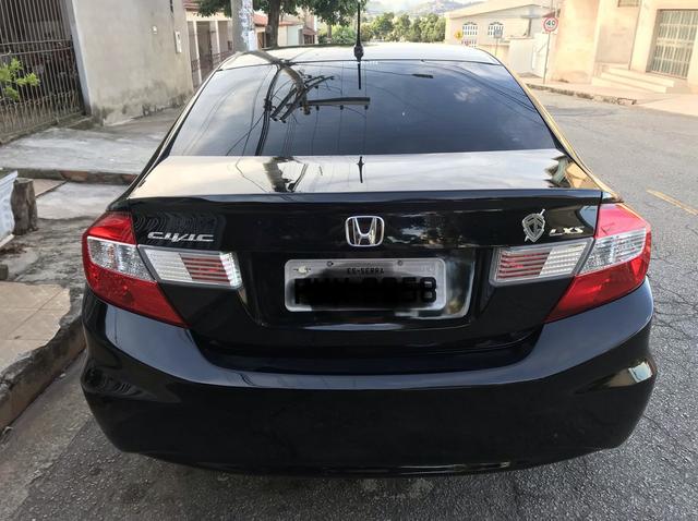 Honda Civic LXS 1.8 Automático