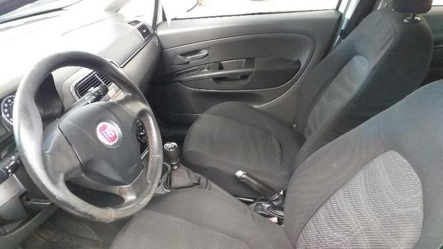 FIAT PUNTO 1.4 ELX 2010 COMPLETO - Foto 6