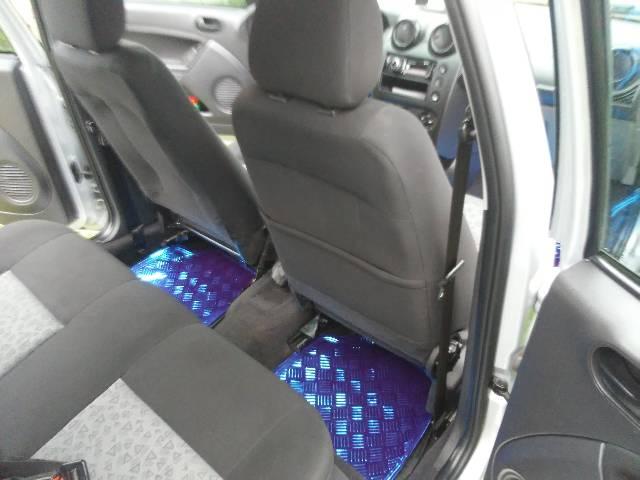 Fiesta Sedan - Foto 8