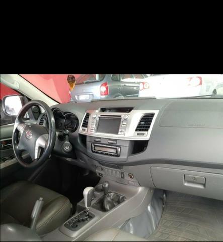 Hilux SRV 3.0 D- 4D Automática R$ 94.900 - Foto 3