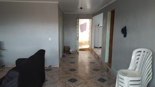 Vendo casa Morro da Cruz próximo ao mercado Rey Arthur, são Sebastião DF - Foto 2