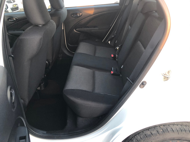 Toyota Etios 1.3 X 2018 Extra! - Foto 10