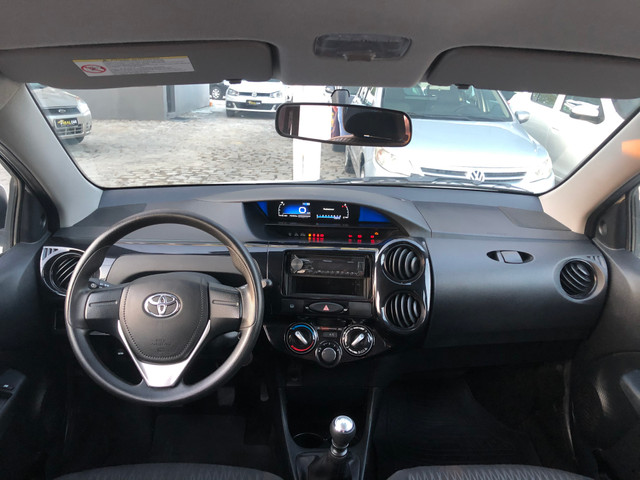 Toyota Etios 1.3 X 2018 Extra! - Foto 13