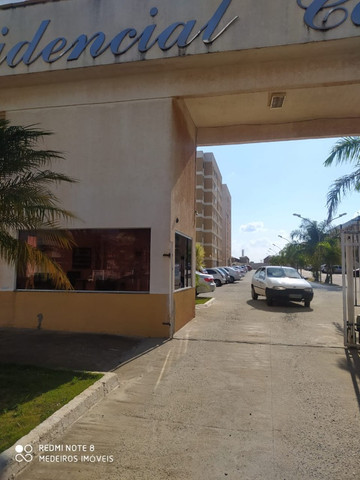 Ágio de apartamento de 75m² com 3qts, 1 suite e fino acabamento-todo no porcelanato !