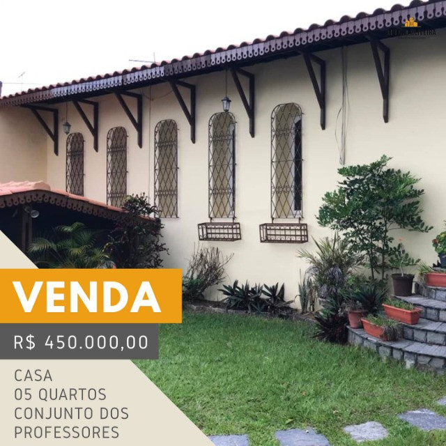Excelente Casa de 05 quartos próxima da UFCG