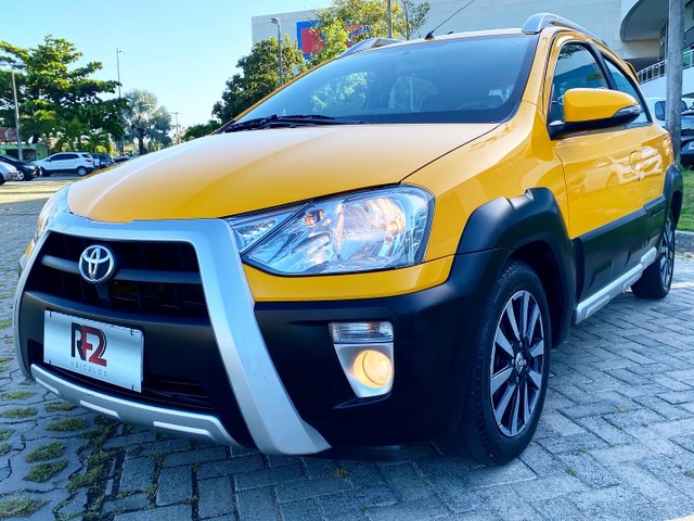 TOYOTA ETIOS CROSS 2016 TOP DE LINHA!