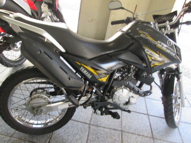 VENDE-SE YAMAHA CROSSE 150 COMPLETA 2017 VALORR$13.499,00
