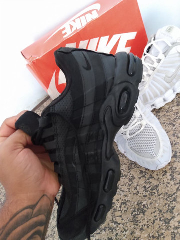 dois tenis por 300