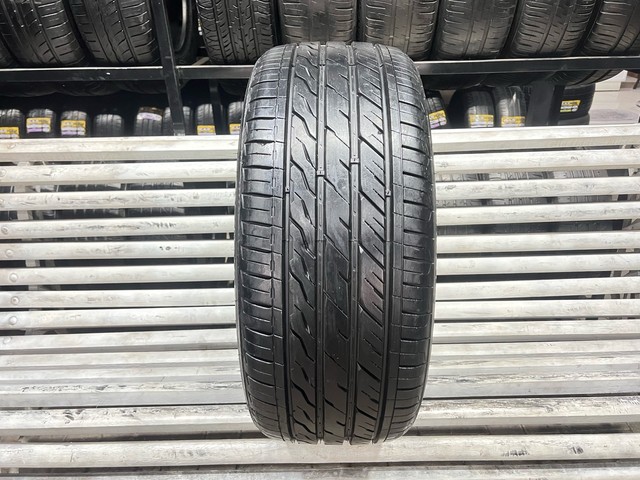 Pneu 225/40/19 Delinte DH6 Run Flat R$550,00 / Pneu 225/40R19