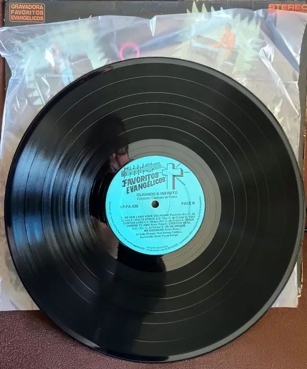 Lp Disco de Vinil Gospel Evangélico - Os Cantores De Cristo - Olhando o infinito - Raro - Foto 3