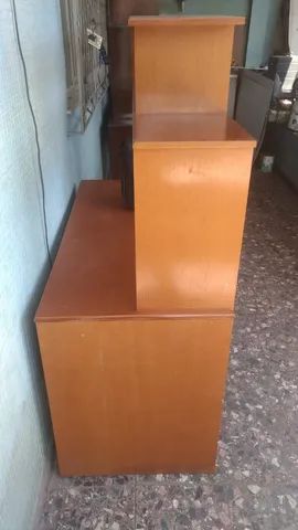 Escrivaninhas, 3u, madeira ou mdf, originais, bom estado. E outros. - Foto 3
