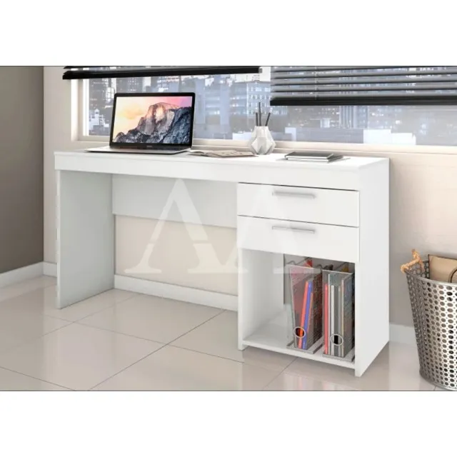 A escrivaninha Mesa Office da Notavel possui um design arrojado sendo ideal para você util