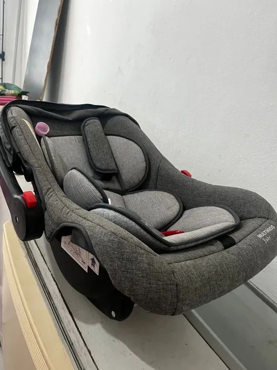 Cadeirinha de Carro para Bebê - Bebê Confortável e Seguro