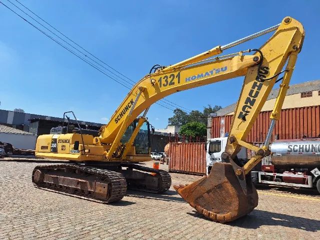 Escavadeira Komatsu PC350LC ano 2012