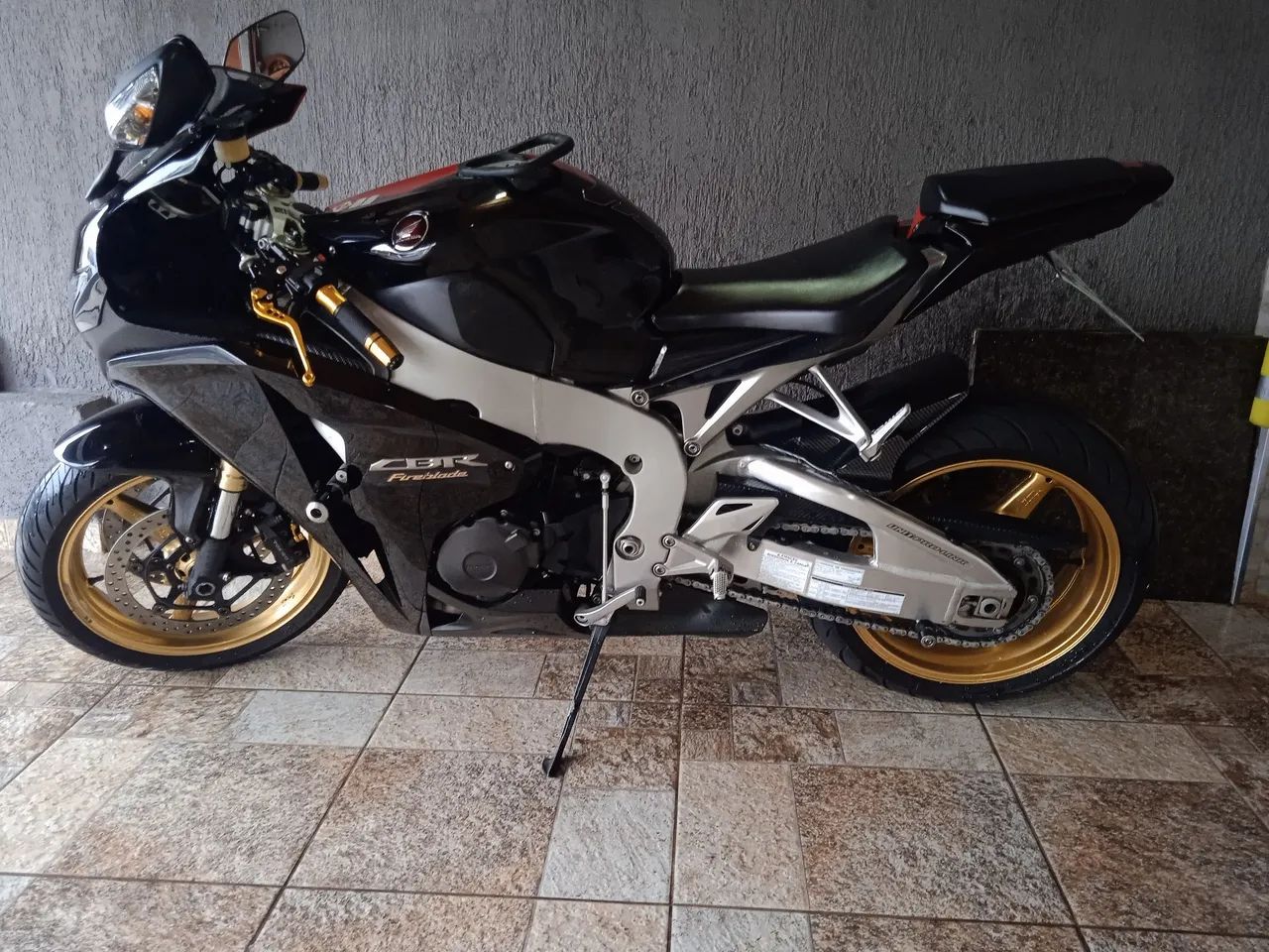 CBR 1000 RR 24.000km