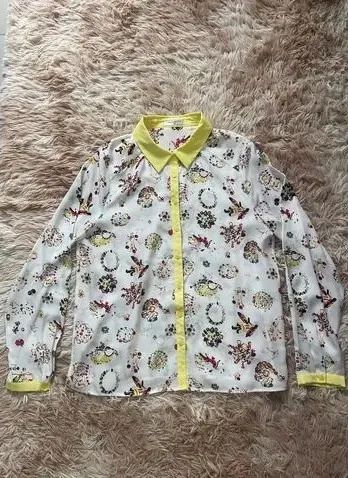 Camisa Estampada Manga Longa detalhes Amarelo - Foto 4
