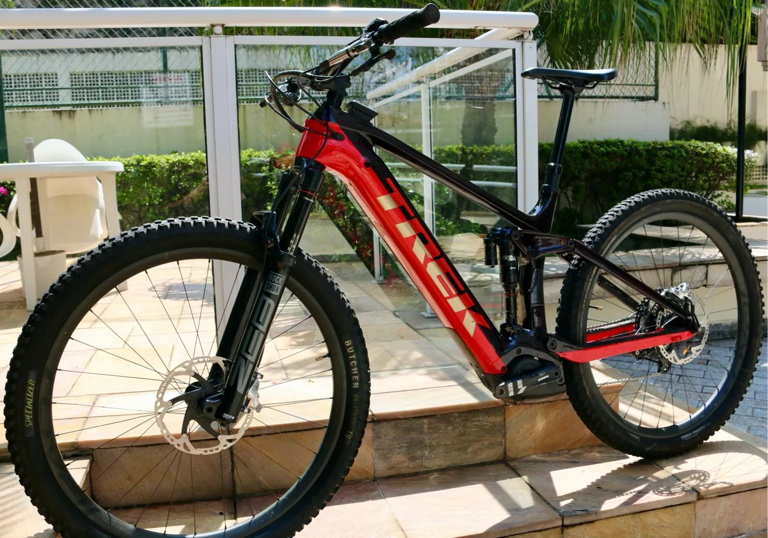 Trek Rail 9.8 Project One Tam L NF na garantia - Foto 2