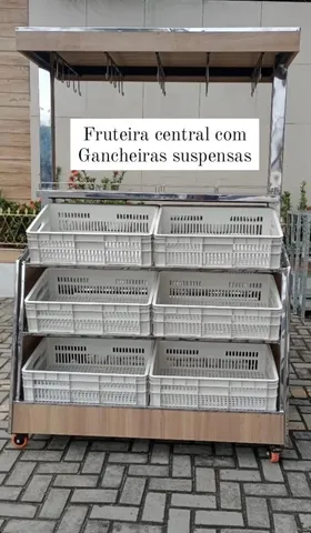 FRUTEIRA E VASCA DE CENTRO E PAREDE
