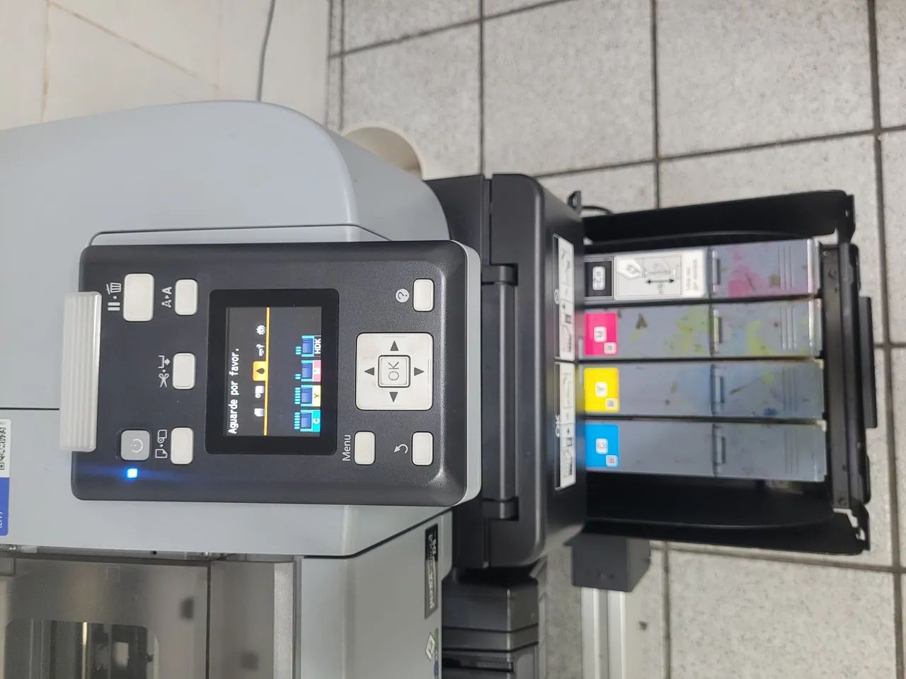 Impressora Epson SureColor F6370 + Prensa para sublimação total - Foto 6