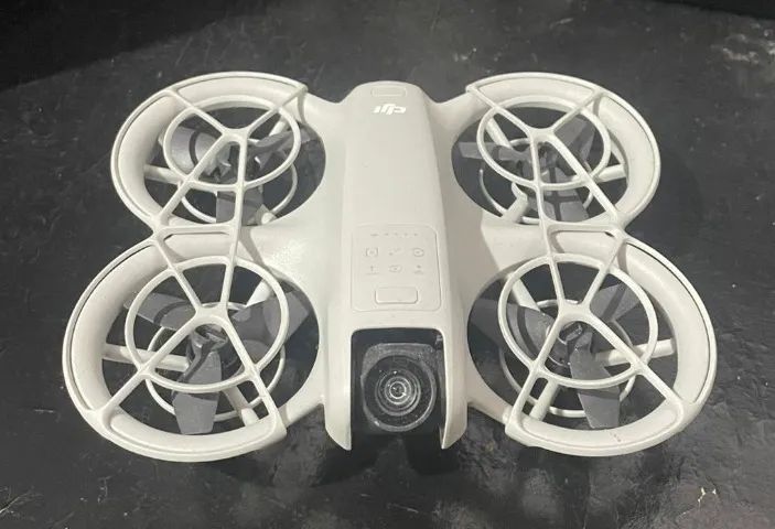 DJI NEO