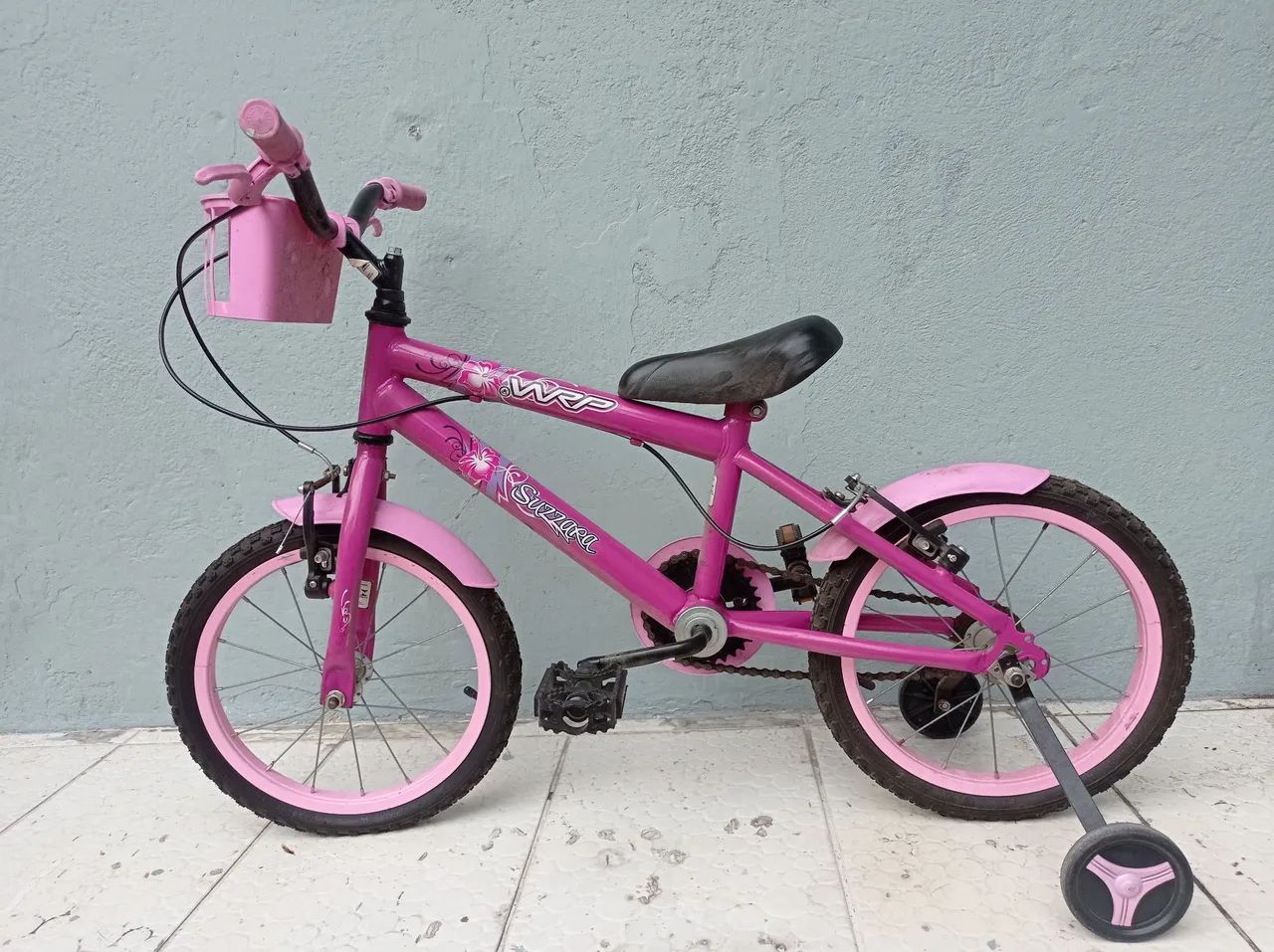Bicicleta Infantil Rosa com Cestinha aro 14 - Foto 2