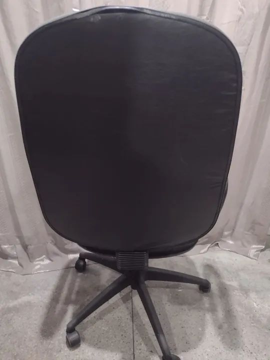 Cadeira de Escritório  tipo presidente  - Foto 5