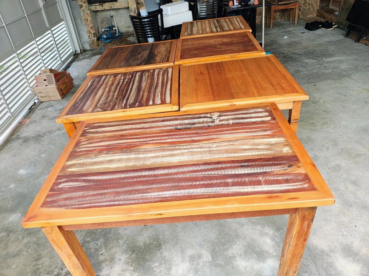 Lote Mesa de Jantar em Madeira Maciça