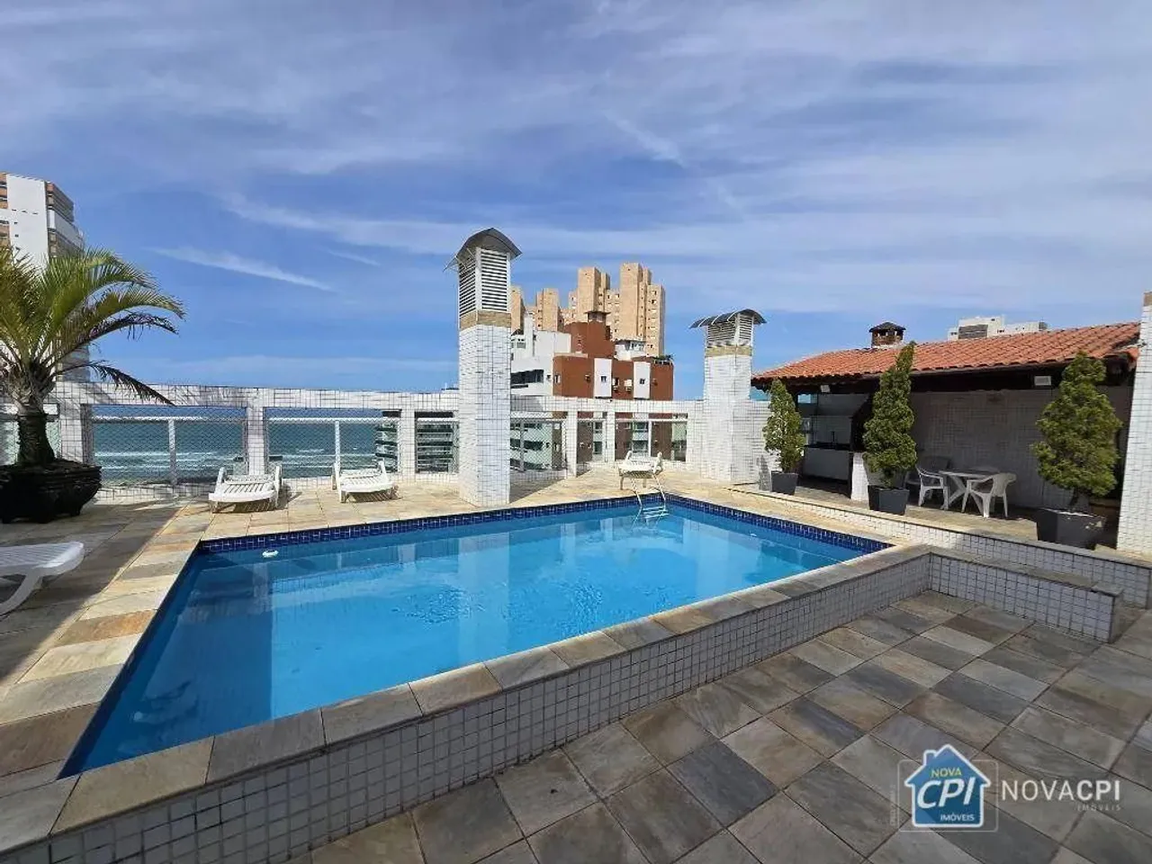 Apartamento com 2 Quartos para alugar na Vila Guilhermina - Praia Grande/SP