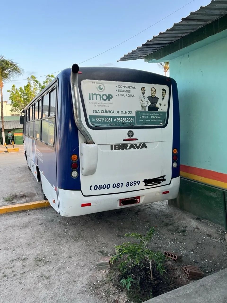 Vendo micro ônibus com praça - Foto 3