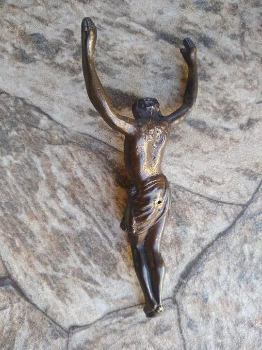 Crucifixo de Bronze Cristo Antigus - Foto 3