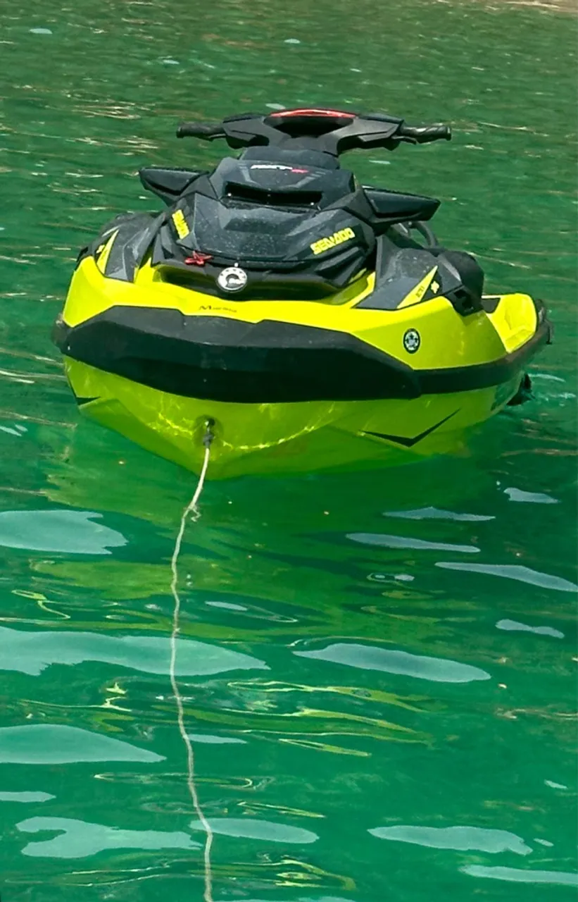 Jet Ski Seadoo 2019 RXT300 ! 3 Lugares ?