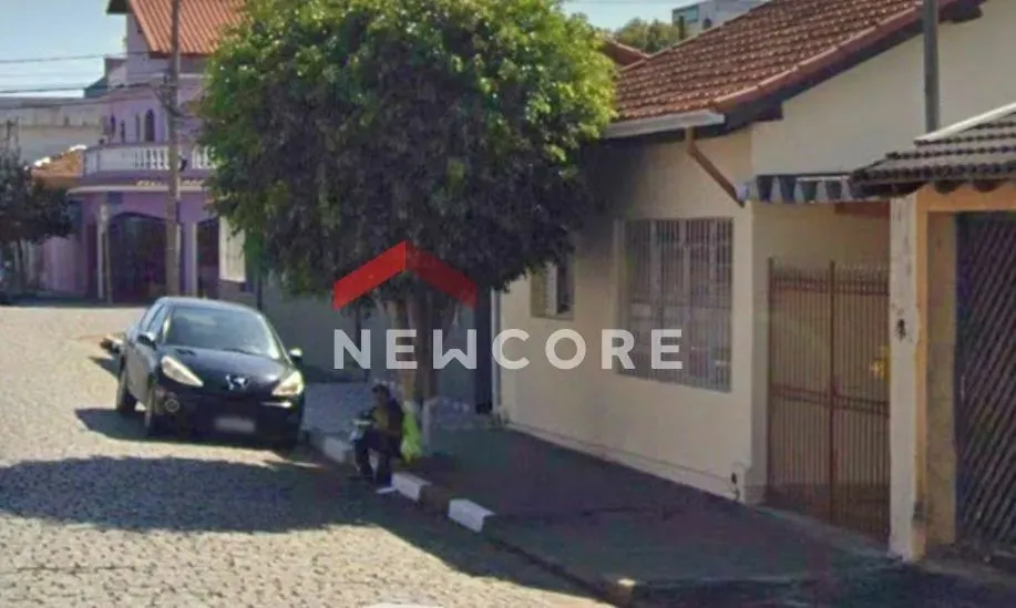 Casa em Rua Casarejos - Vila Mogilar - Mogi das Cruzes/SP