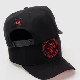 Boné Brasão Preto e Vermelho MVCK - Foto 4