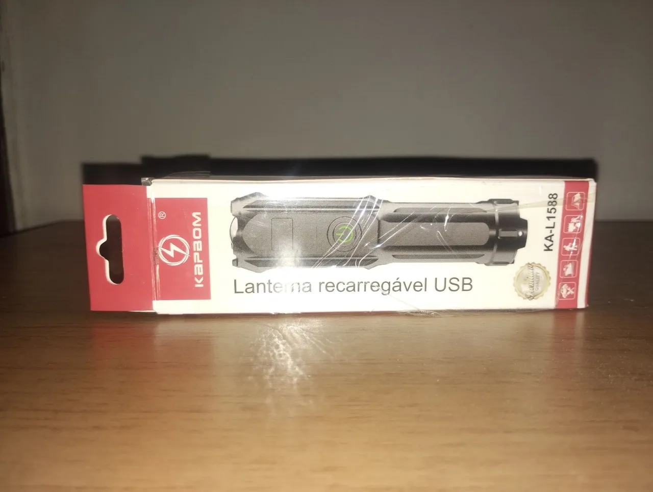 Lanterna Recarregável USB K&B 1588