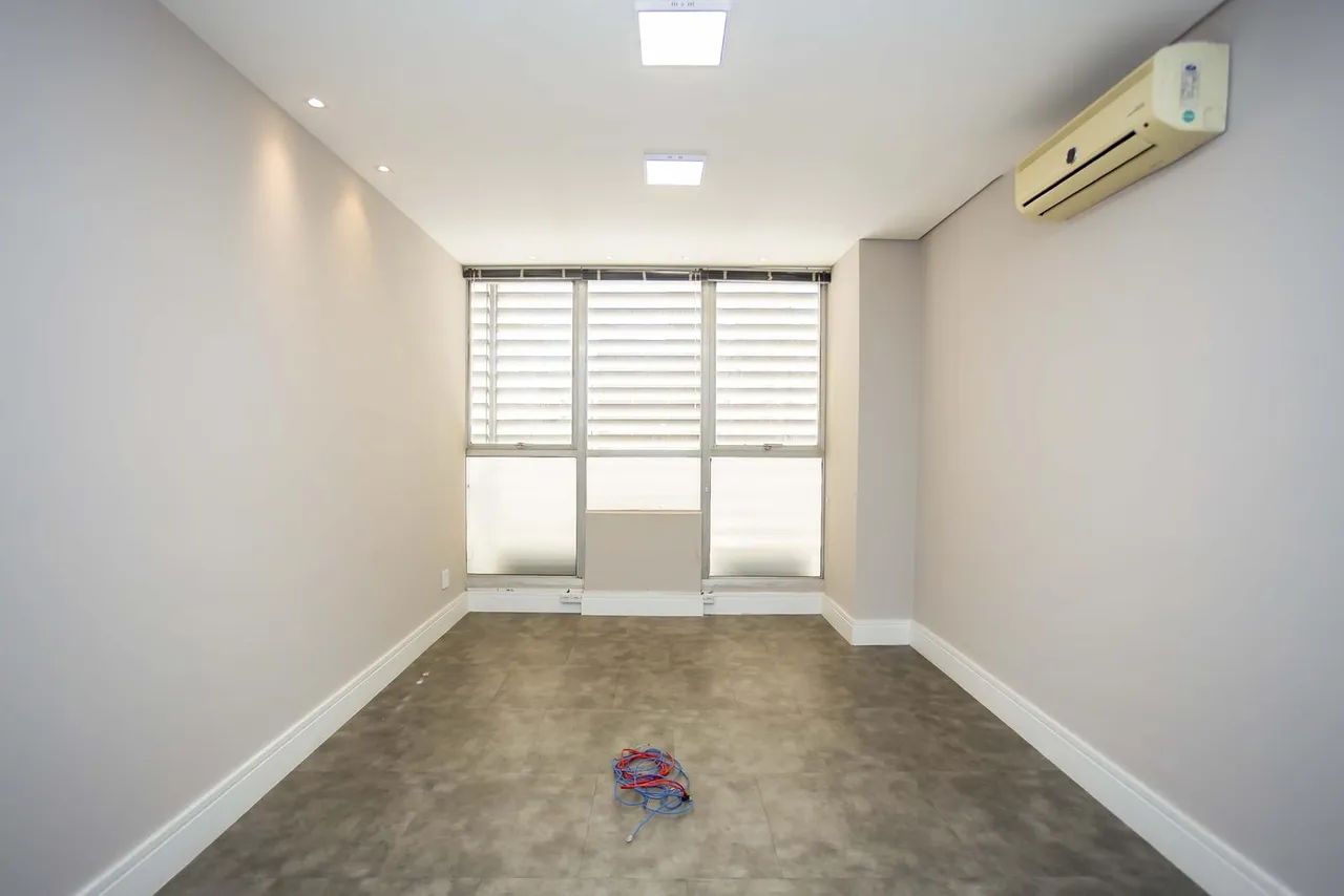 Sala comercial no Centro de Curitiba, PR - Foto 15