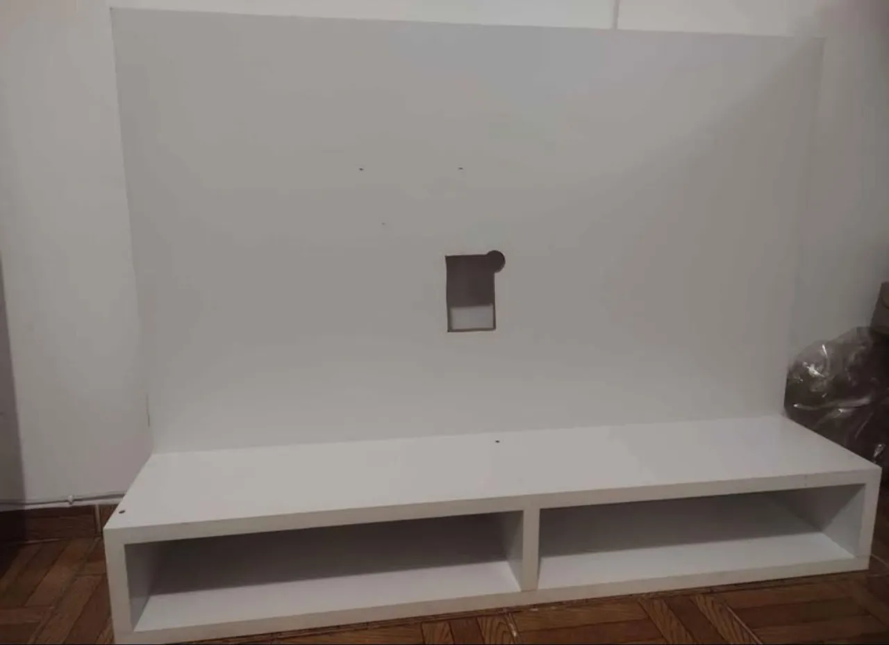 Painel Para Tv 42 A 56 Polegadas Branco Medidas 1.20 Largura X 0.90 De Altura